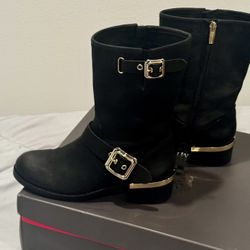 Vince Camuto VC-WINDY Black Leather & Suede Moto Boots – Brand New, Size 6M