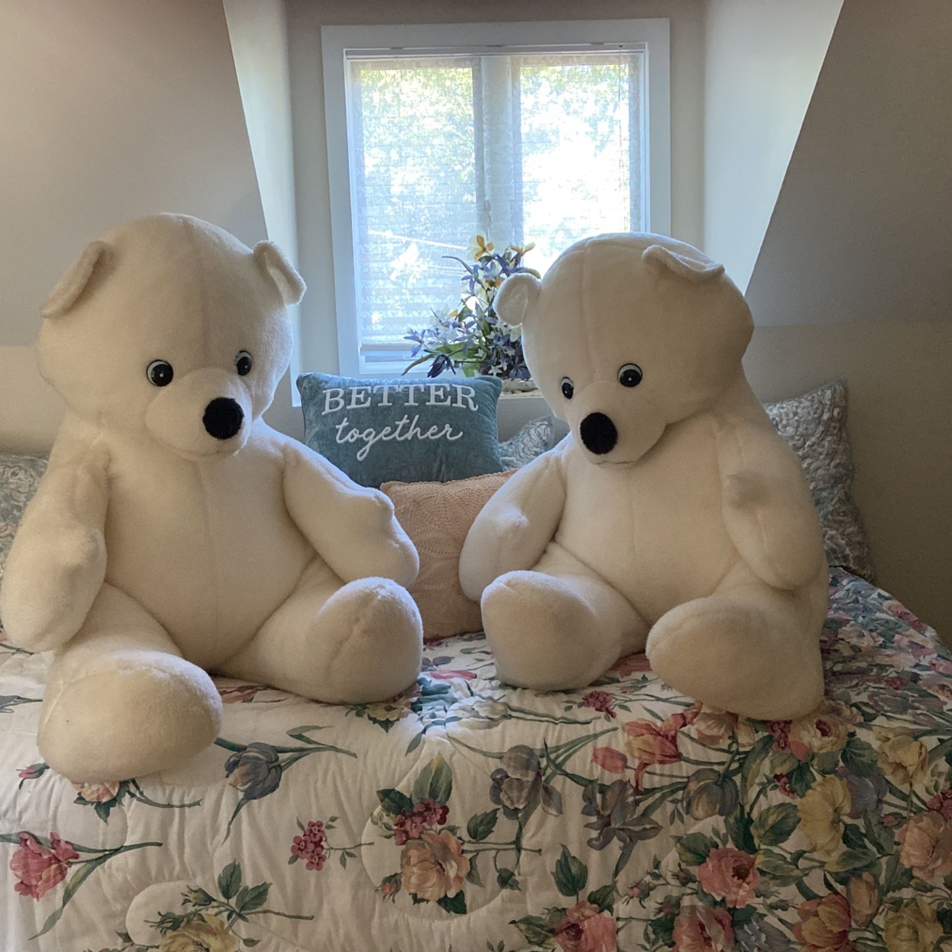 Huge Bears Great Condition