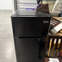 RCA 2 Door Mini fridge