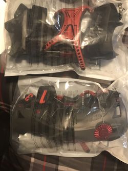 Mobius X8 knee braces