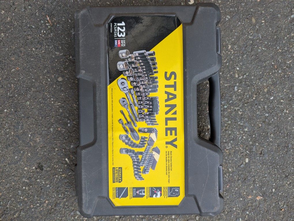 Stanley 123 Pc 1/4 & 3/8 Drive Mechanics Tool Set, Socket Set