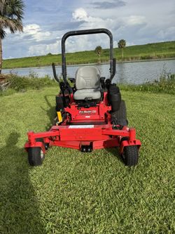 Zero Turn Commercial Mower Gravely 252 Mower