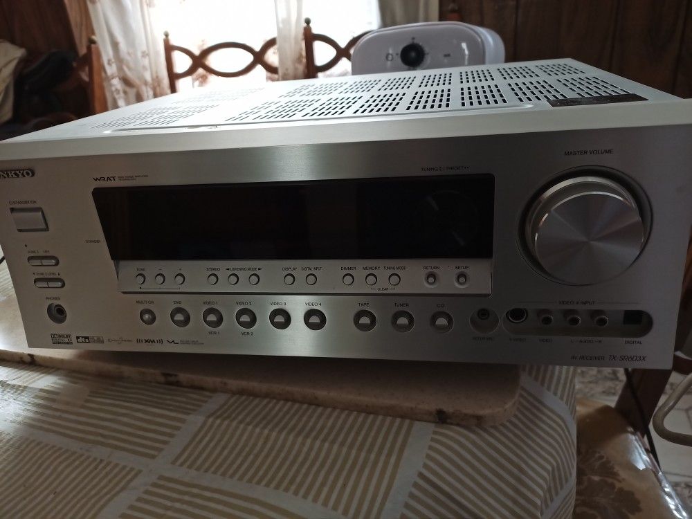 Onkyo Stereo