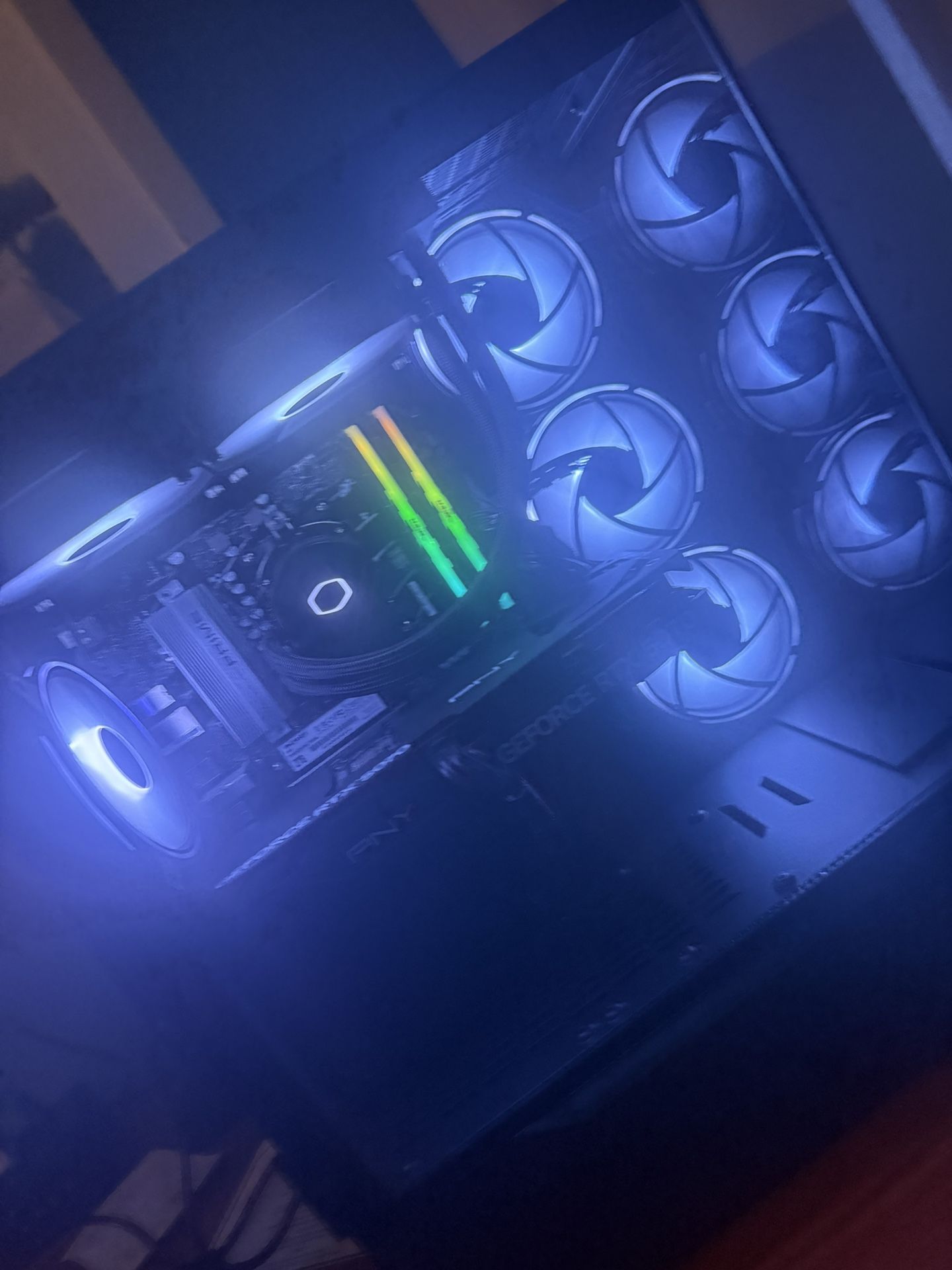 5070 PC and curved monitor