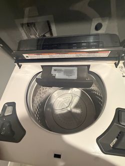 Top Load Whirlpool Washing Machine White