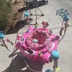Minnie Mouse Center Jumper Toy