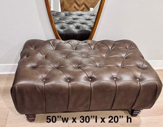🔥 SALE! OTTOMAN TUFTED - LIKE NEW POTTERY BARN design