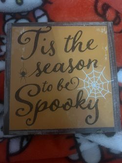 “Tis The Season To Be Spooky” Halloween Decor