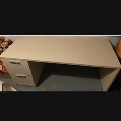 Desk 66”x30”x29” tall