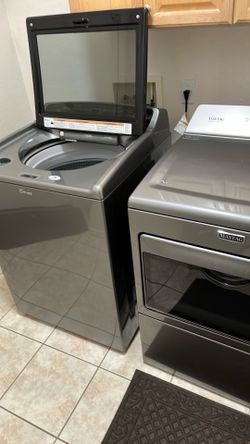 Maytag washer Dryer Set