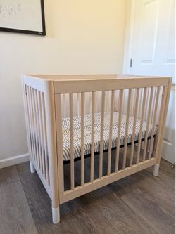 Babyletto Gelato 4 in 1 crib mini