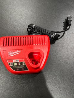Milwaukee M12 Battery Charger