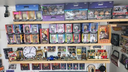 TOYS FOR SALE /  OXNARD