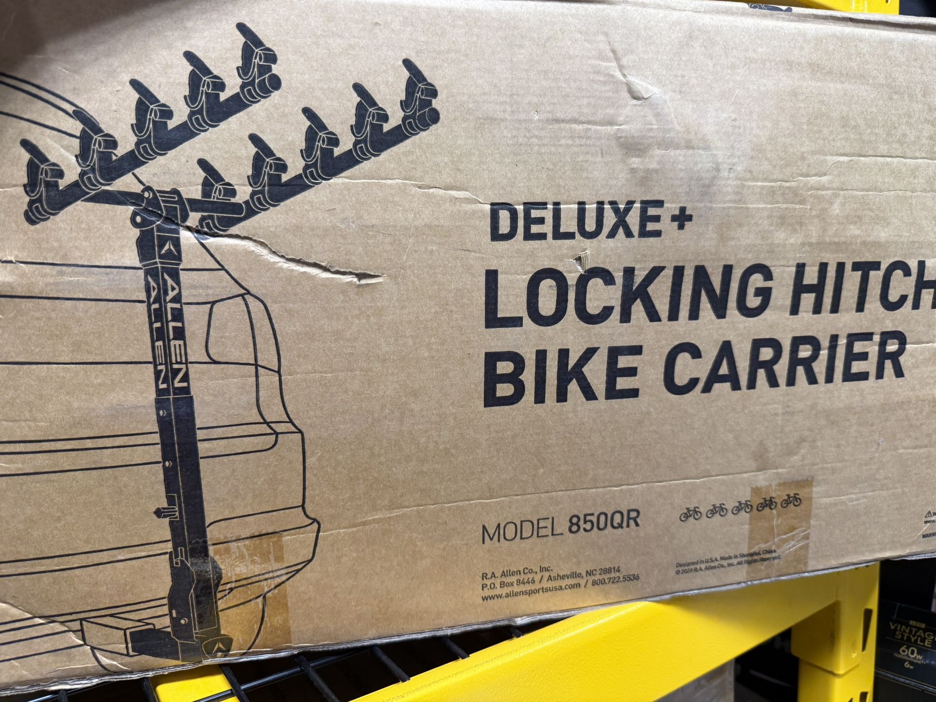 Allen Deluxe+ Locking Hitch 5 Bike Carrier