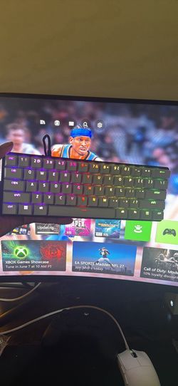 RAZOR Huntsman Mini keyboard