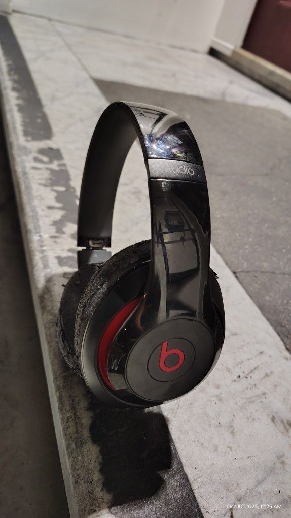 Beats By Dre Studio Headphones