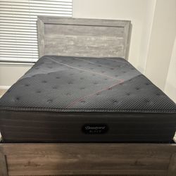 Queen size bedroom Set 