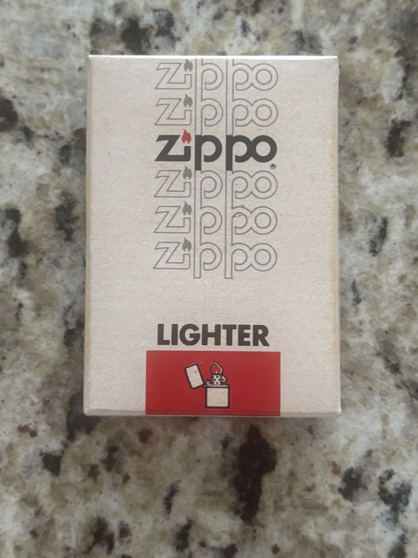VTG Zippo Lighter No. 350 Engine Turned High Polish Chrome w/ Box & Papers .. NICE