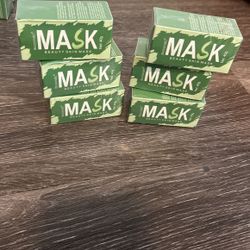 Beauty mask 