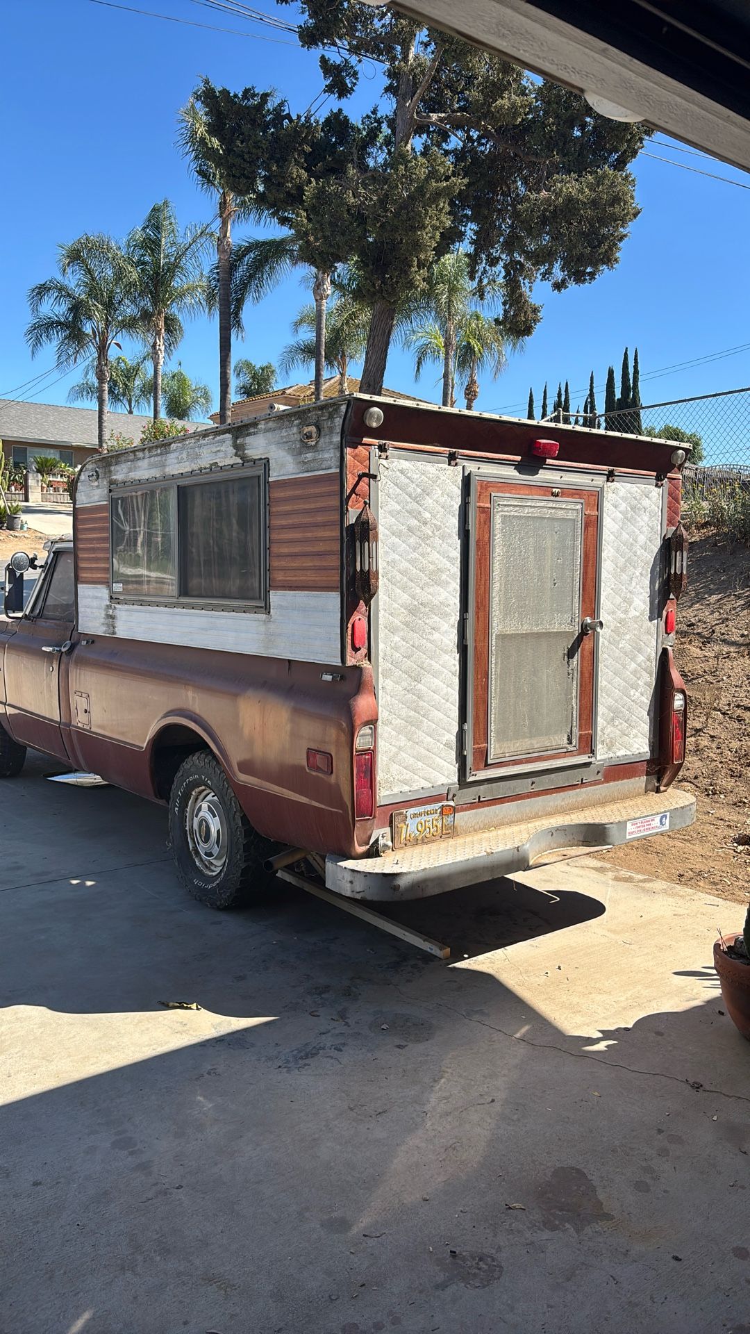 Camper Shall