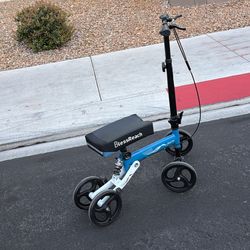 Leg scooter