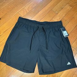 Adidas Shorts Extra Large Gray / Black 