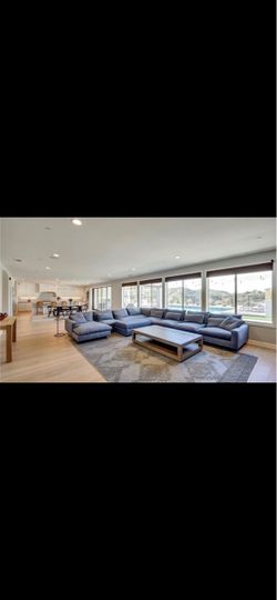 Sectional sofa