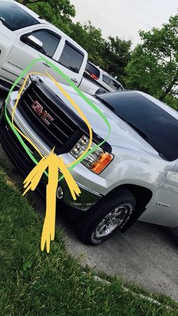 Front stock original grille for 07 models only. No GMC emblem.