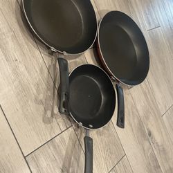 Pan Set Of 3