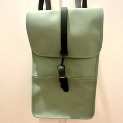 Rains Backpack