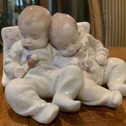 Lladro “Little Dreamers” #5772 Signed