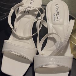 Windsor Sparkly White Kitten Heels w/ Ankle Strap – Brand New