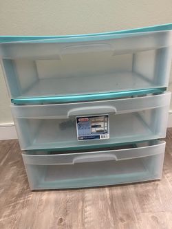 Storage containers