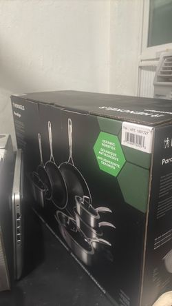 Henckels Paradigm Ceramic Nonstick Cookware Set