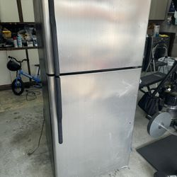 GE Adora Stainless Steel Refrigerator 