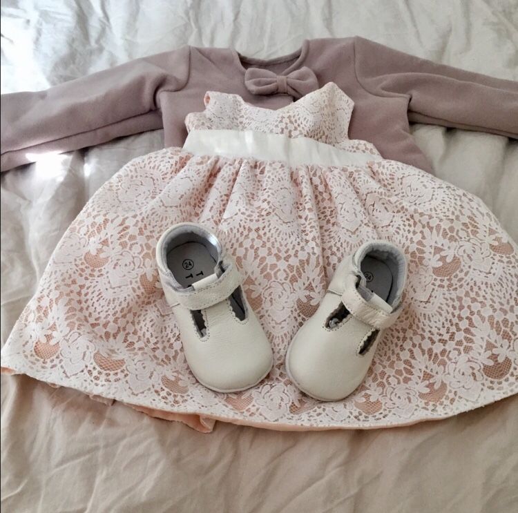 NWOT Girl 12 - 18 m Ivory Lace Formal Dress