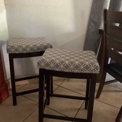Bar Stools 