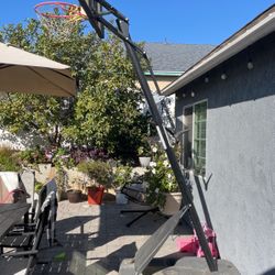10 Ft adjustable Basketball hoop 