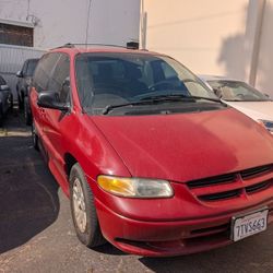 98 Dodge Caravan Handicap Disability Van 
