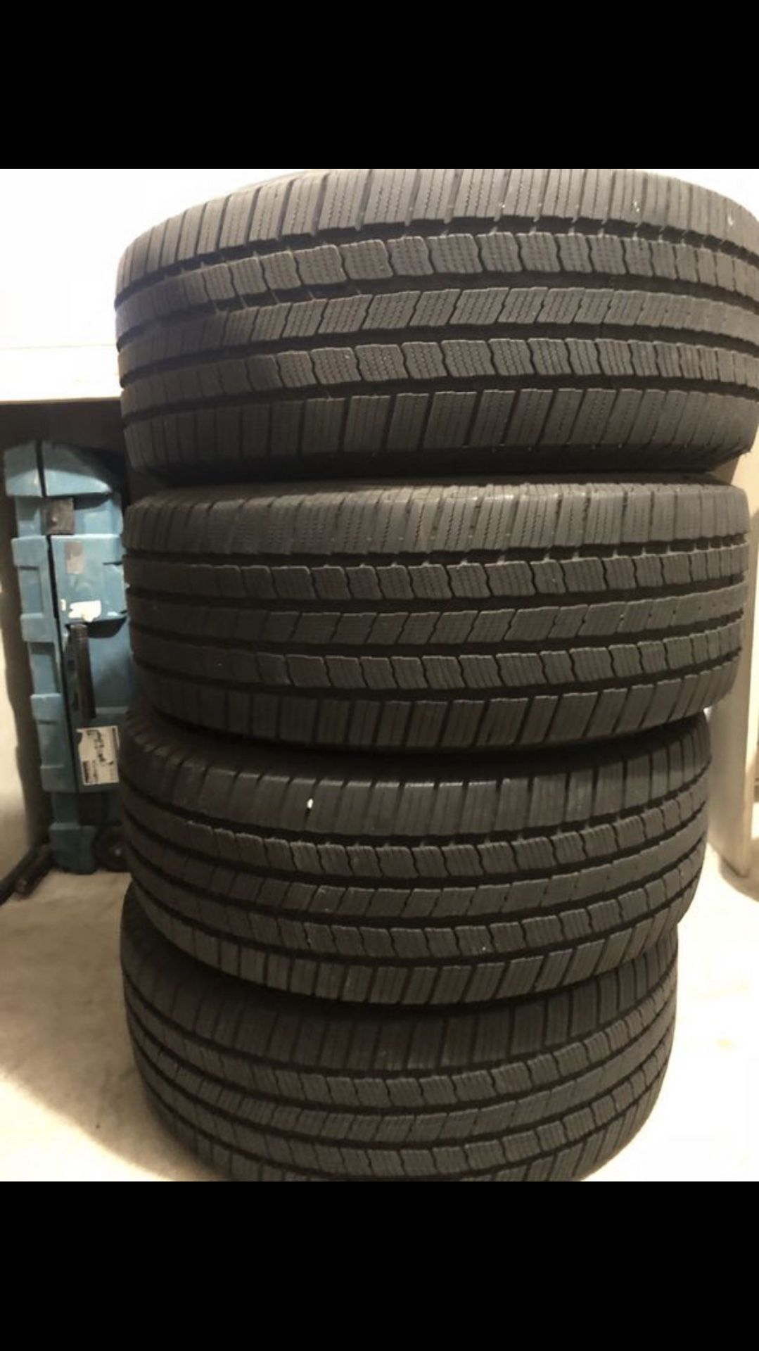 Michelin LTX M/S 275/60R 18 Set of for all season snow and mud tires