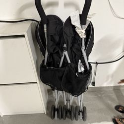 Jeep Double Umbrella Stroller 