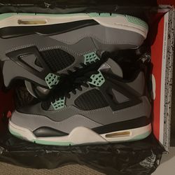 Jordan 4 retro