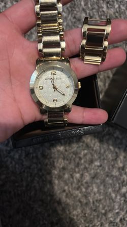 Women’s MK Watch