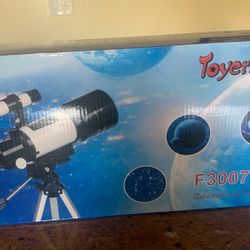 New In Box  Astronomical Telescope 