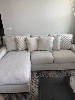 Sofa with Chase