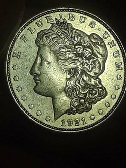 Gem choice 1921d Morgan silver dollar