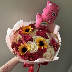 Eternal Flower Bouquet 