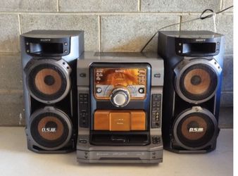 Sony LBT ZX66i Stereo Component System Hi-Fi MP3 5-CD Changer w/ 2 DSW Speakers