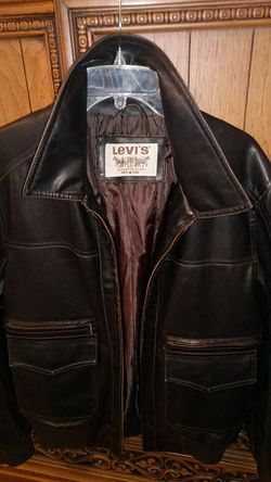 Levi's brown men's leather jacket