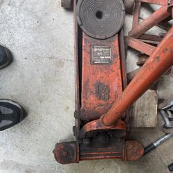 Hein Werner 1 1/2 Ton Floor Jack
